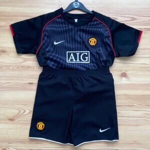 Manchester United 07/08 Away Model NIKE Little Boys 3 piece Kit(XL/128-132cm)